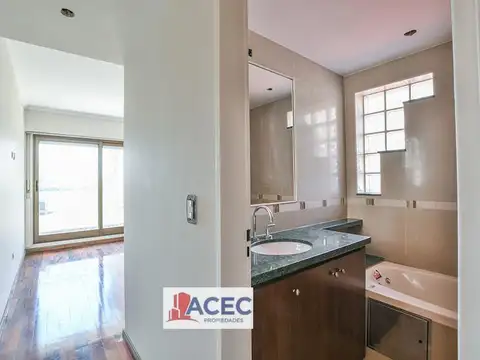 Departamento 4 ambientes con 2 baños