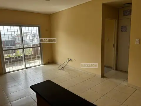 Departamento en Alquiler en Mataderos, $ 690.000