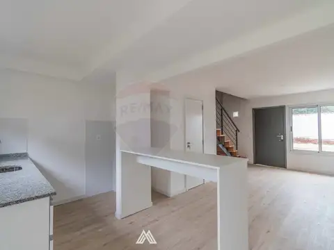 Venta Apartamento 2 Dormitorios en Pando con Renta