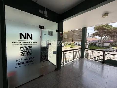 LOCAL COMERCIAL EN VENTA – GALERÍA TAXCO CENTER