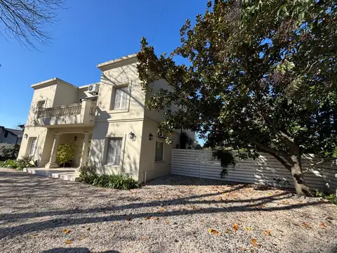 Casa en Venta en El Lago, USD 507.000