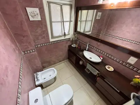 Casa en venta en Bella Vista, barrio El Lago