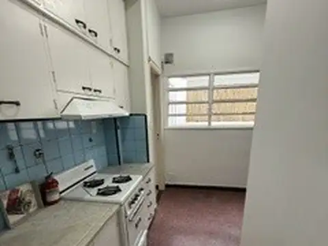 Depto Tipo Casa en Alquiler 50 años