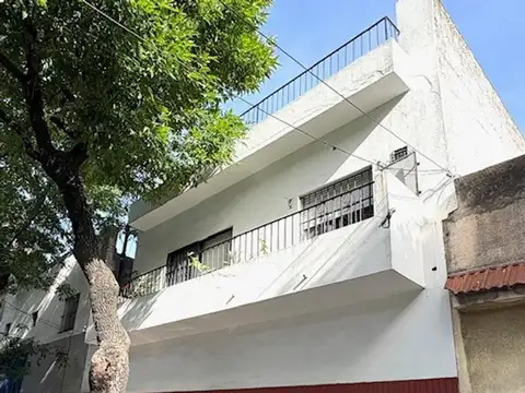 PH BARRACAS C/ BALCON Y TERRAZA PROPIA !!