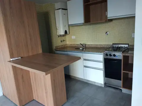 Departamento en Alquiler en Almagro, $ 800.000