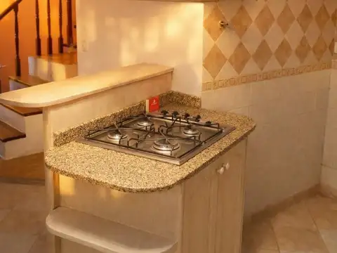 Depto Tipo Casa en Venta de 3 dormitorios