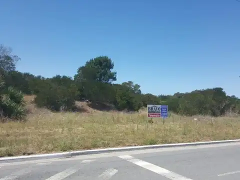 Terreno en Venta 100  mts Frente