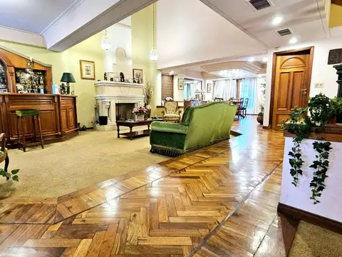 Casa en Venta de 5 dormitorios