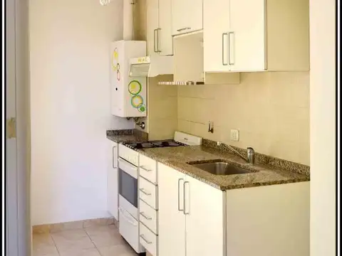 Departamento en Alquiler en Pichincha, $ 450.000