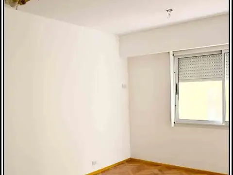 URQUIZA 2556  04-03 DPTO UN DORMITORIO CONTRAFRENTE C/BALCON
