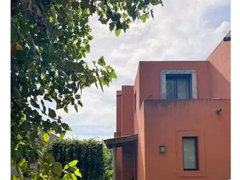 Casa en Alquiler Temporal de 4 dormitorios