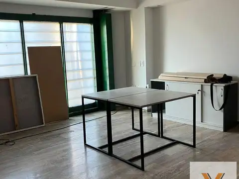 Oficina en alquiler - 2 Baños - San Isidro