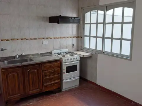 PH 2 AMB. EN PLANTA BAJA CON PATIO