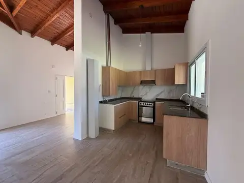 VENTA CASA 3 DORMITORIOS PLANTA BAJA SAN ISIDRO