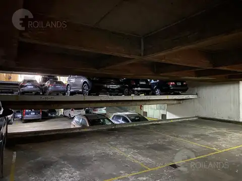 Venta Cochera cubierta fija 12 m2 Microcentro Monserrat