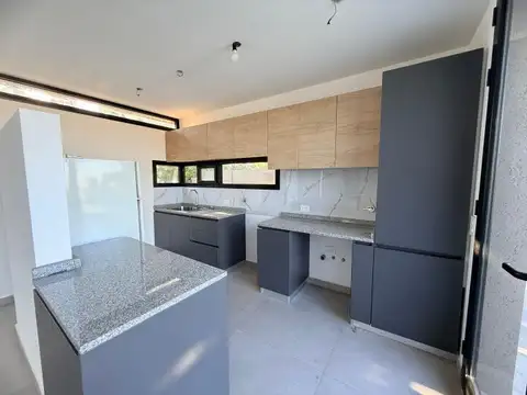 Casa en Venta 1 año