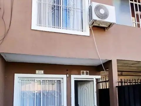 Casa Monoambiente con 2 baños