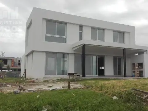 Casa en Venta en Puertos - Muelles, USD 598.000