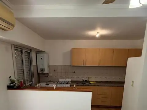 Depto Tipo Casa 4 ambientes con 2 baños
