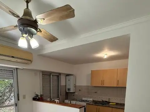 Depto Tipo Casa en Venta con 1 cocheras