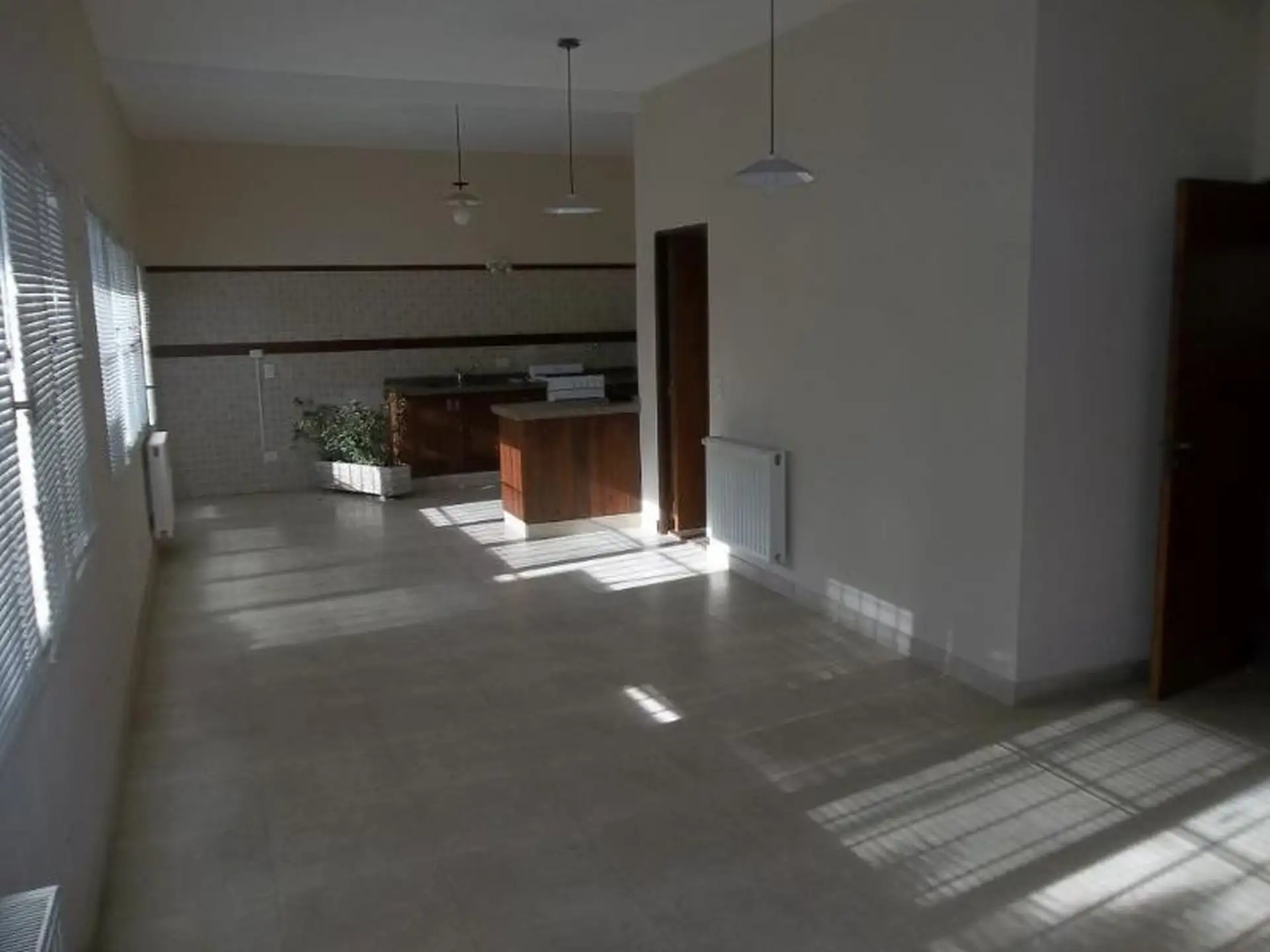 Venta propiedad en Block - departamento de 4 ambientes + local - Alberti 2900 - Plaza Mitre