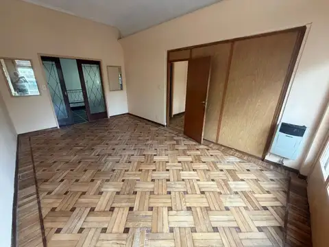 Departamento en Alquiler de 6 ambientes