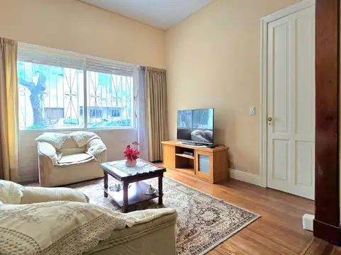 Casa 5 ambientes con 1 baño