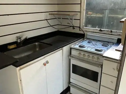 Lavalle 3900, Piso 4