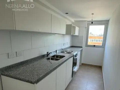 ALQUILER  DEPARTAMENTO  DOS AMBIENTES CON COCHERA ITUZAINGÓ CENTRO