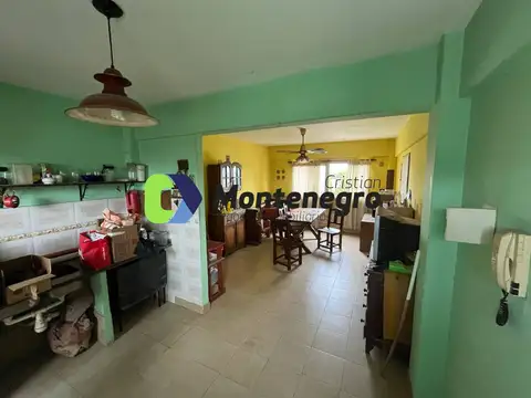 Depto Tipo Casa en Venta 60 años