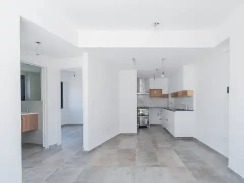 EN VENTA. BELGRANO. 3 AMB. A ESTRENAR. PATIO.