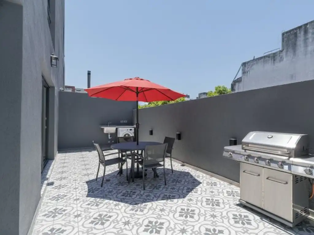 Blanco Encalada 3400 , Piso 5