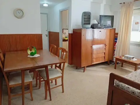 VENTA DEPARTAMENTO 2 AMB MUY LUMINOSO GUEMES