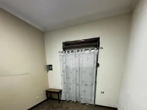 Casa - Venta - Argentina, La Matanza -  JUAN SEBASTIAN BACH 3651