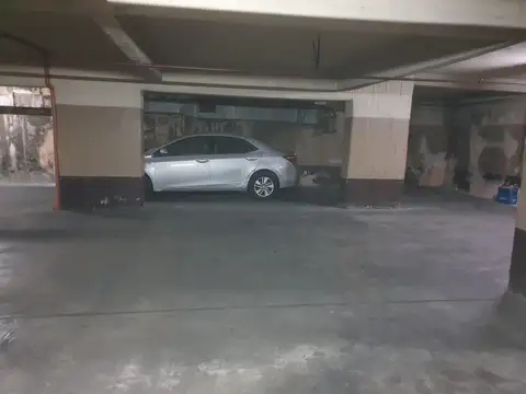 Oficina en Venta con 2 cocheras