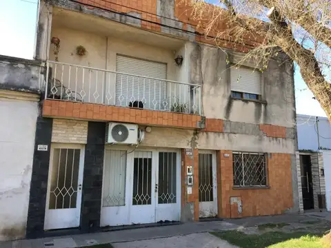 Pte Roca 4529 - VENTA Casa 2 Dormitorios