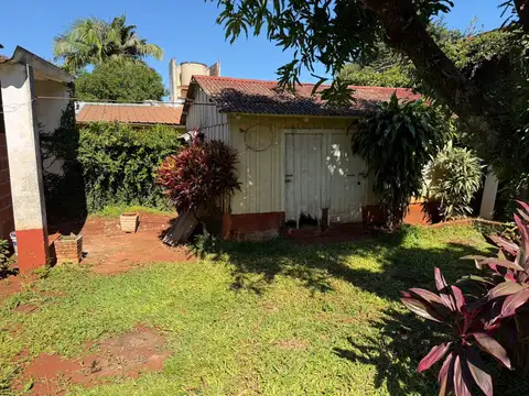 VENTA | CASA CON AMPLIO TERRENO Y GRAN POTENCIAL DE DESARROLLO – POSADAS