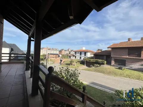 Casa en Alquiler Temporal de 5 dormitorios