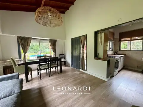 Casa en Venta con 4 cocheras