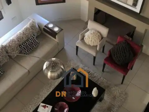 ESPECTACULAR CASA ESQUINA AMOBLADA TEJAS  DEL SUR