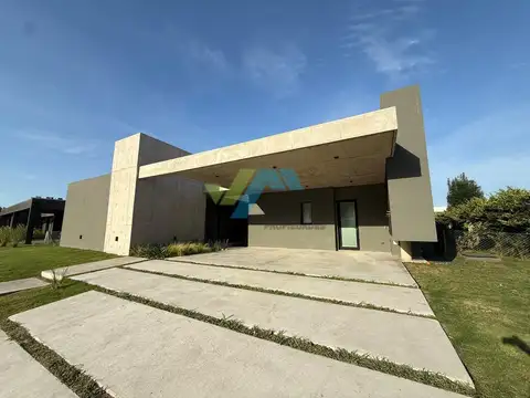 Casa  en Venta en La Calesa, Pilara, Pilar