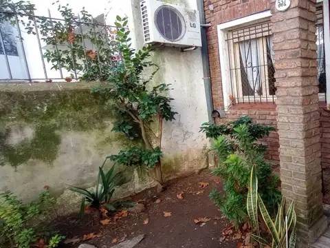 Depto Tipo Casa en Venta de 4 ambientes