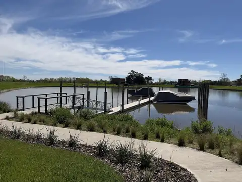 Lote en Oportunidad - Bahía Villanueva