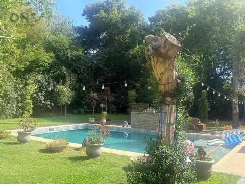 Casa 6 ambientes con 3 baños