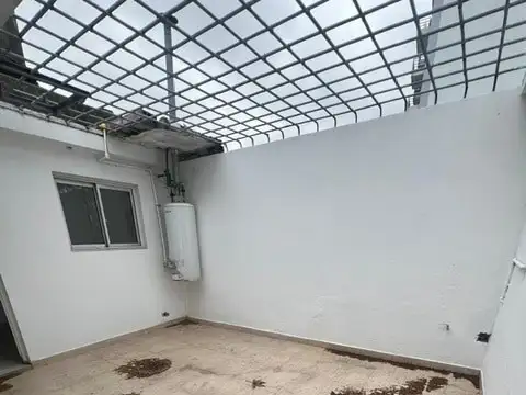 Depto Tipo Casa en Alquiler en Parque Patricios, $ 1.000.000