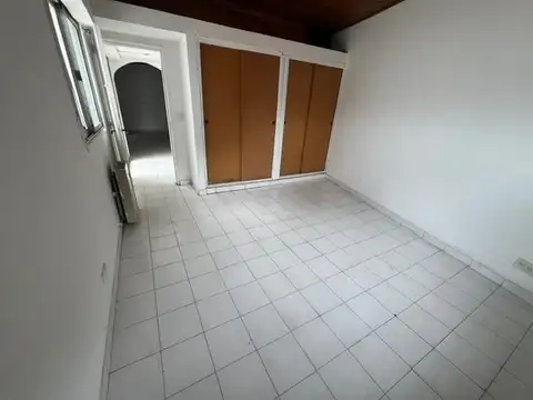 Depto Tipo Casa en Alquiler al Este