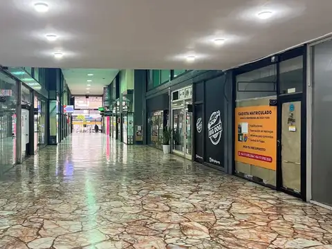 Local en Venta 60 años