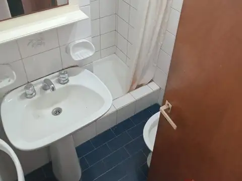 Depto Tipo Casa en Alquiler 35 años