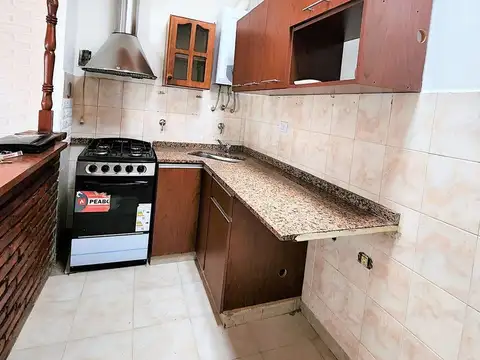 Depto Tipo Casa 2 ambientes con 1 baño