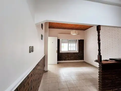 Depto Tipo Casa en Venta 66 años